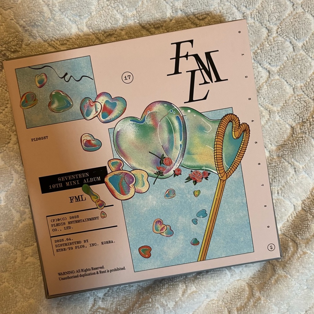 SEVENTEEN - SEVENTEEN 10th Mini Album 'FML' (CD) (CARAT Version)